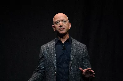Jeff Bezos et la vérité que peu de gens connaissent sur sa vie privée : des faits qui ont marqué Amazon