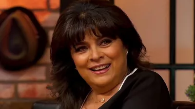 Victoria Ruffo menace de « brûler » le restaurant qui voulait l'arnaquer et « X » est aussi efficace que Profeco