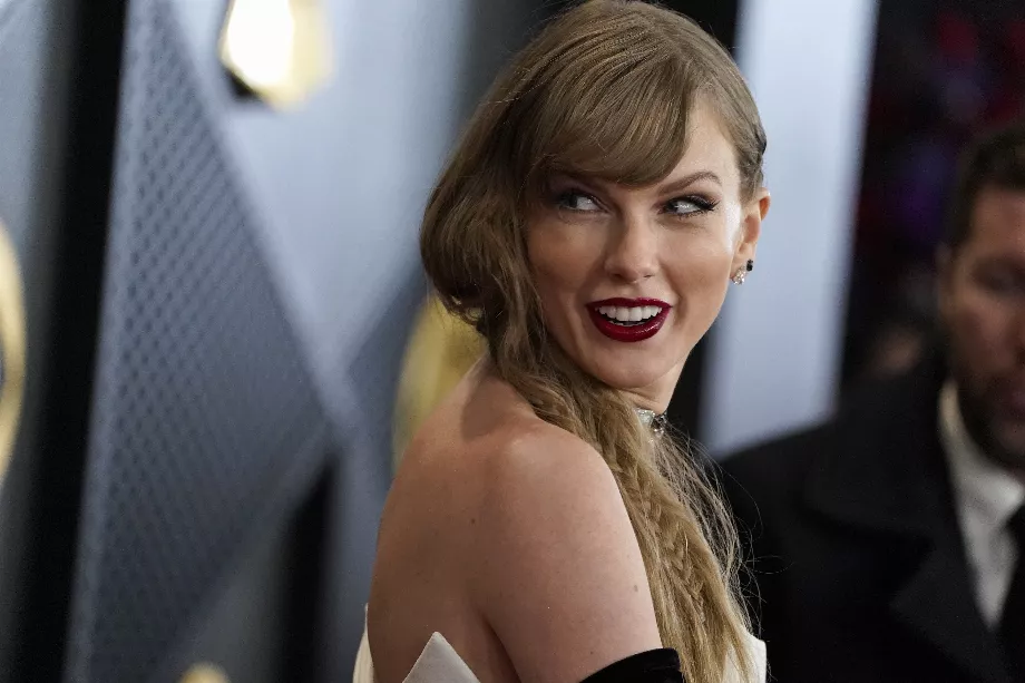La chanteuse Taylor Swift a été la cible de créations deepfake au contenu explicite - (Photo Jordan Strauss/Invision/AP)