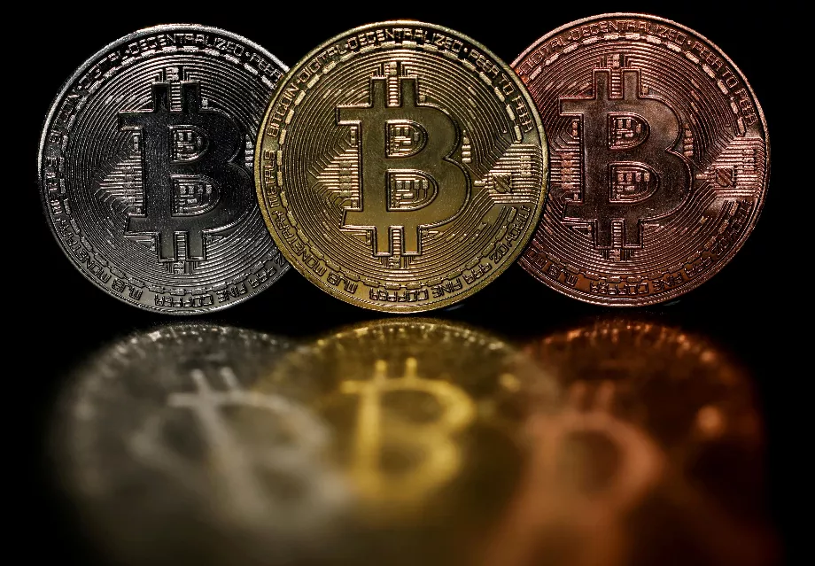 Représentations des bitcoins (REUTERS/Edgar Su)