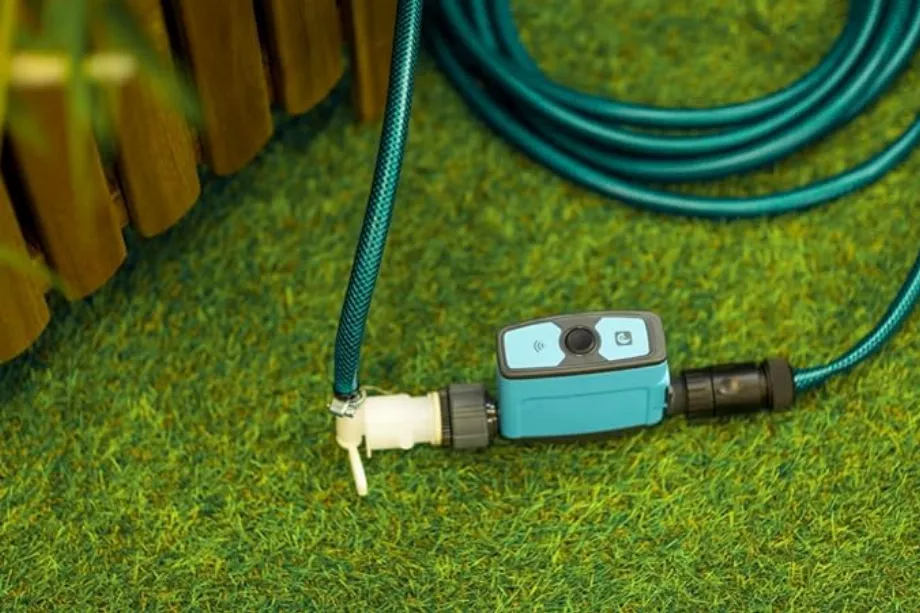 Cet appareil est destiné à l'entretien des plantes en extérieur. (Amazone)