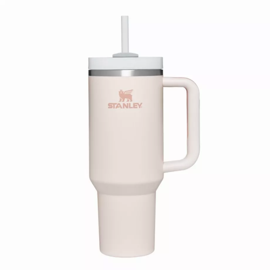 Les escrocs profitent de la popularité actuelle de ces thermos. (Stanley)