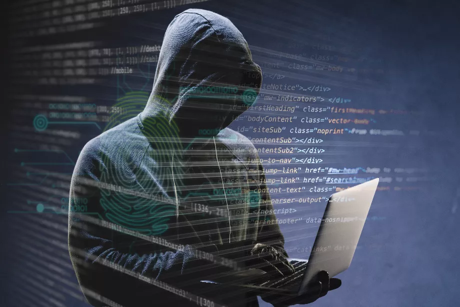 Grâce à des algorithmes d’IA avancés, ils peuvent pénétrer dans divers systèmes et provoquer des pannes. (Photo : Freepik)