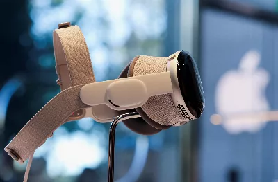 Plaintes auprès d'Apple concernant les lunettes Vision Pro: dommages possibles à la vision et au poids, voici quelques raisons