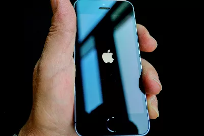 Comment installer une eSIM sur un iPhone ?