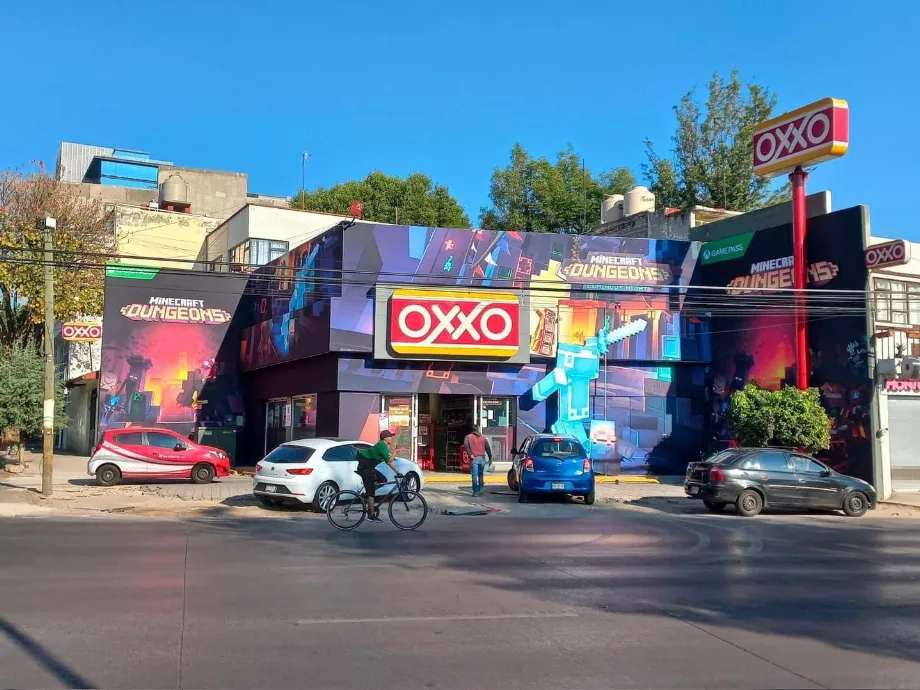 Xbox transforme Oxxo à Mexico pour le lancement de Minecraft Legends