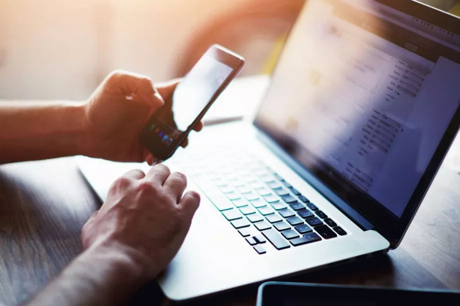 La technologie est extrêmement utile dans les activités quotidiennes. (Archives Infobae)