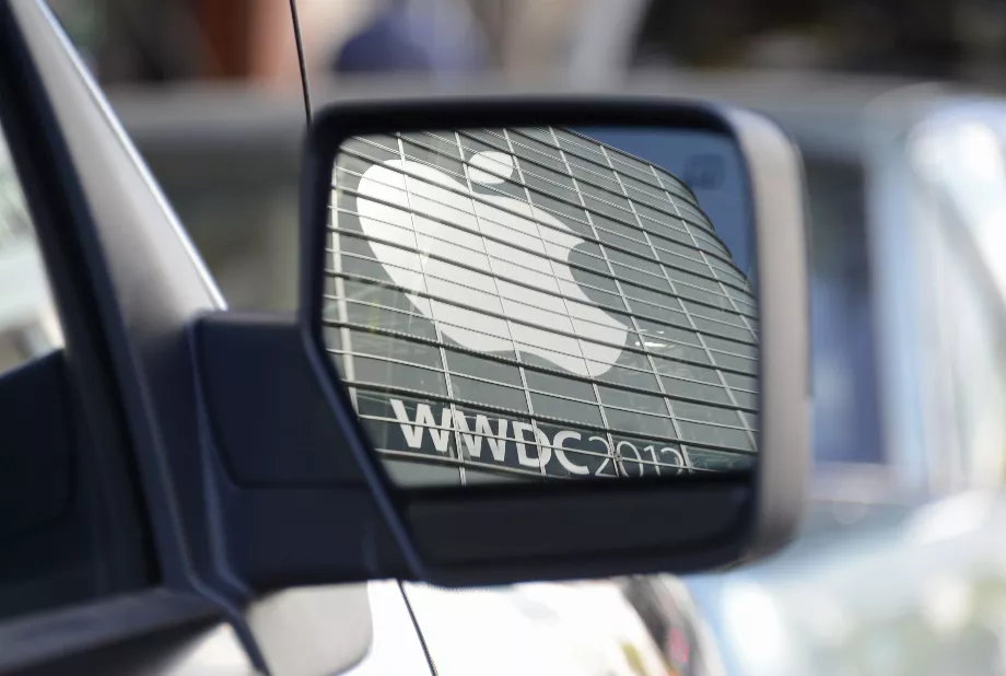 Apple travaillait depuis une décennie sur la voiture électrique entièrement autonome. EFE/John G. Mabanglo