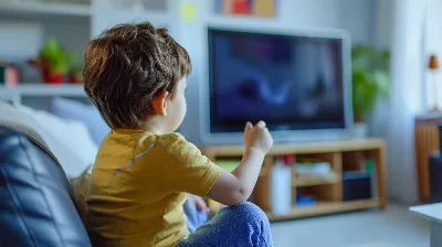 Quels appareils ne doivent jamais être laissés à la portée des enfants pour éviter les accidents