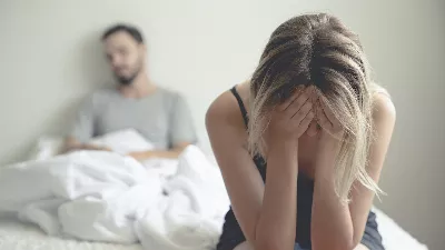 Il a entendu une forte dispute de la part de ses voisins et leur a laissé un mot qui a été applaudi sur les réseaux.