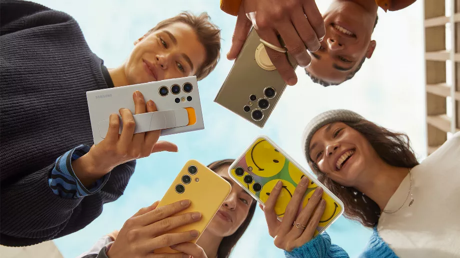 La technologie utilisée par l'eSIM ou SIM embarquée repose sur une puce intégrée directement dans l'appareil mobile, ce qui élimine le besoin d'utiliser une carte SIM physique traditionnelle. (Samsung)