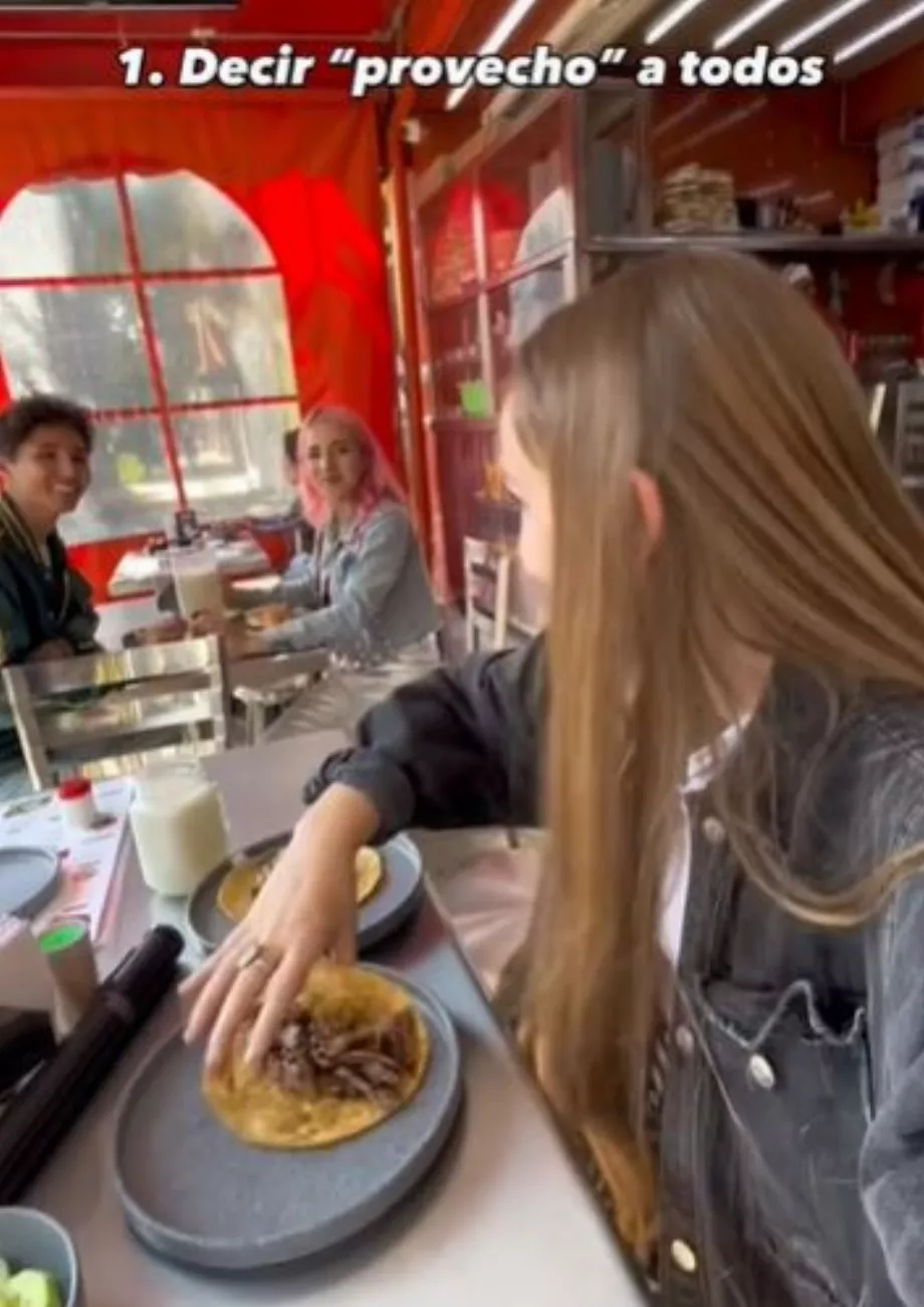 La femme a expliqué qu'en Russie, ce type de formalités n'est généralement pas effectué. (TikTok @lamashaaa)