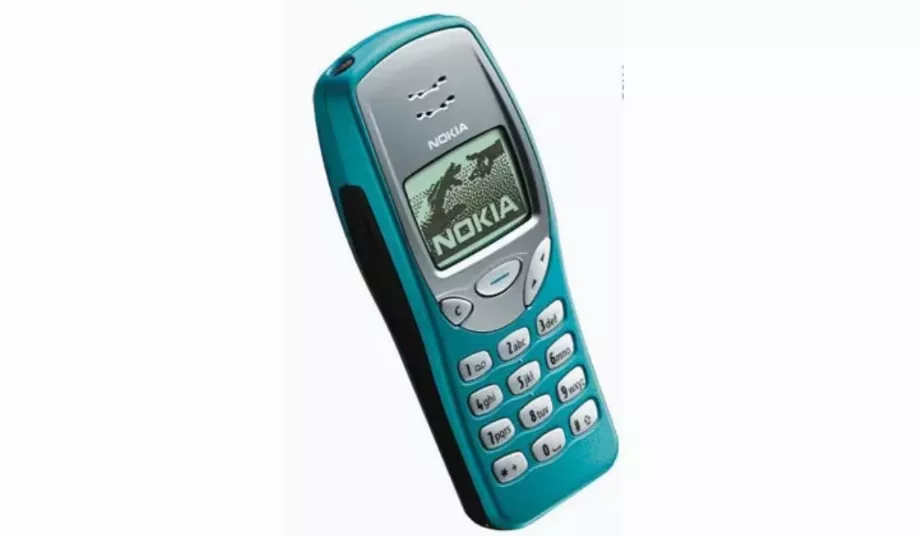 Le modèle 3210 a été lancé en 1999. (Nokia)