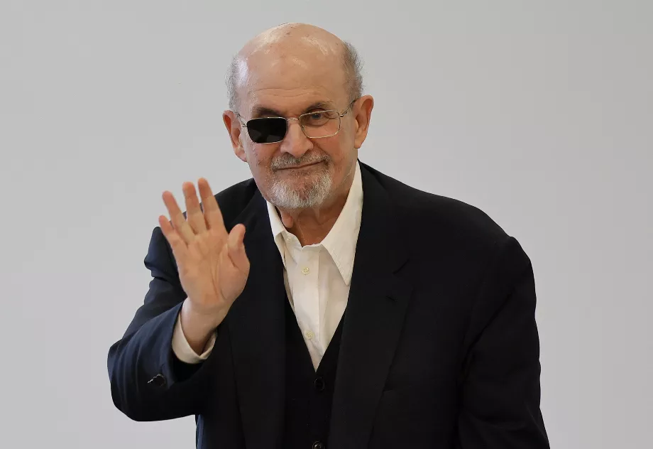 Salman Rushdie parle de l'impact de l'IA sur l'écriture lors d'une interview