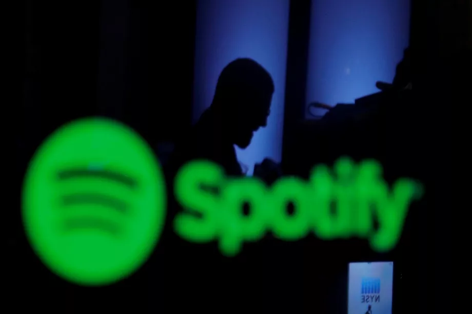 Cette stratégie d'Amazon vise à réduire la distance dans la concurrence des abonnés avec Spotify et d'autres plateformes musicales. (Photo : REUTERS)