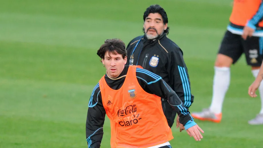 Nono Giuzio, un fan de 90 ans, partage son analyse footballistique sur TikTok à propos de Maradona et Messi (Getty Images)