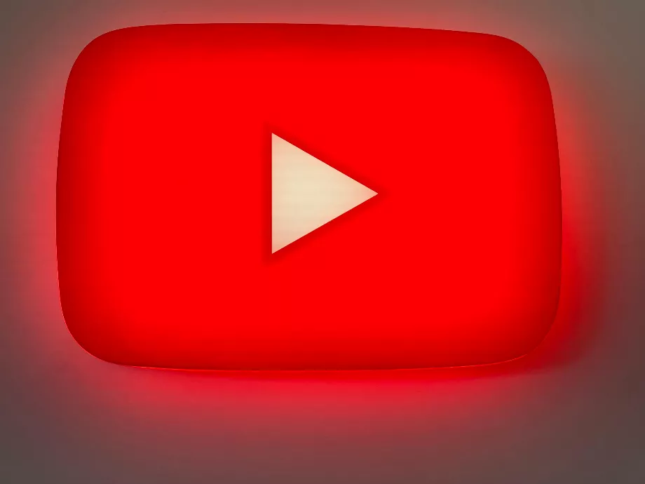 YouTube organise du contenu lié à la santé. (mot-avec)