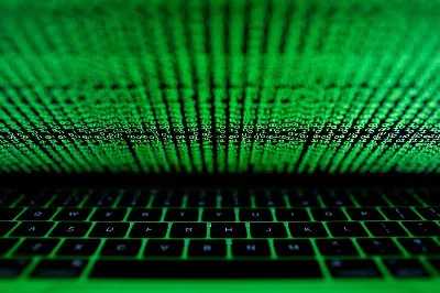 Un clavier peut abriter plus de germes qu’une toilette : quel type de bactérie
