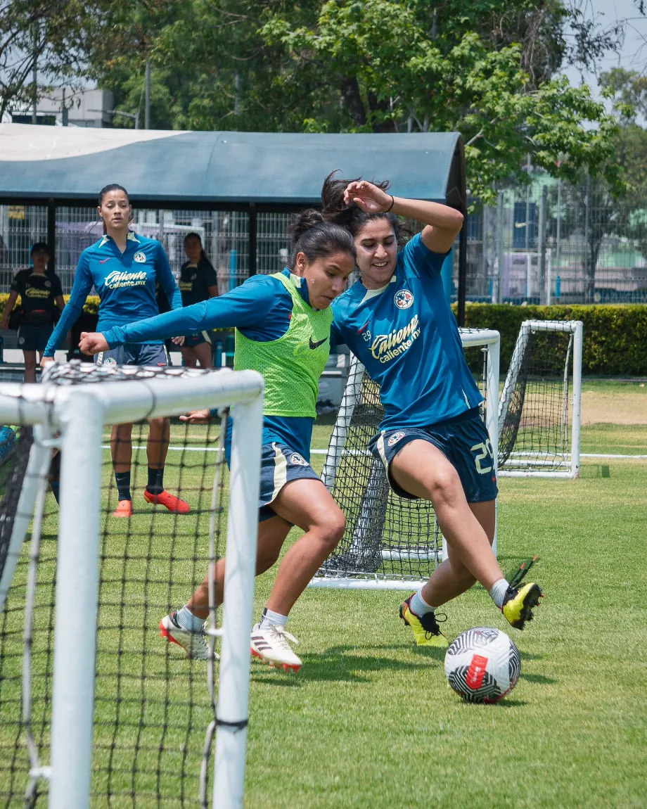 América Femenil s'entraîne avant sa visite au Nuevo León. Photo : X/Club América Femenil