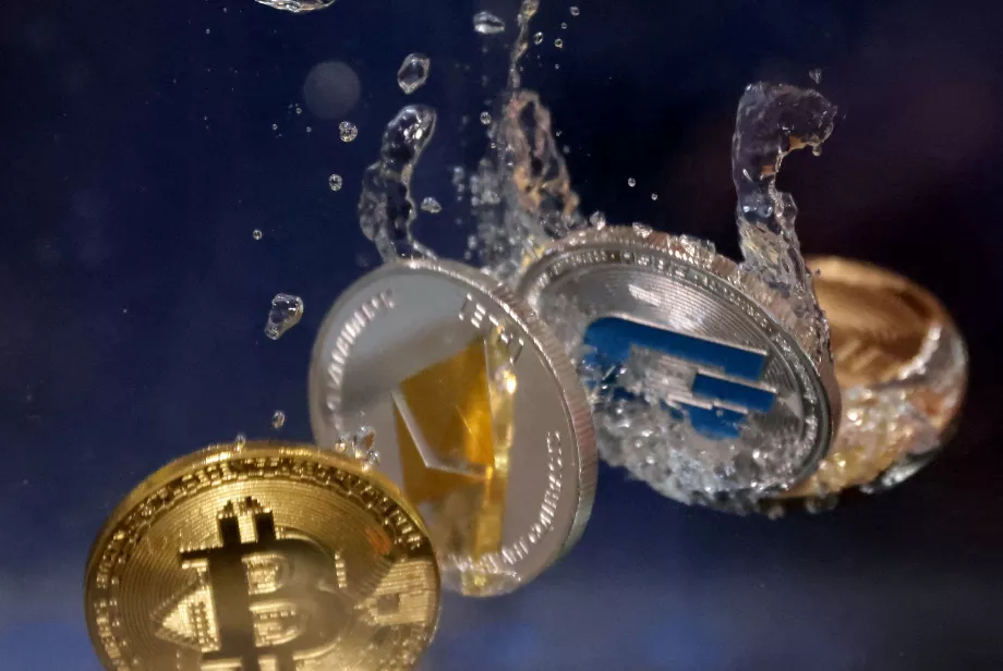 Une représentation des crypto-monnaies. (REUTERS/Dado Ruvic/Illustration/Photo d'archives)