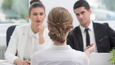 Elle s'est rendue à un entretien d'embauche et on lui a posé une question qui l'a déstabilisée.
