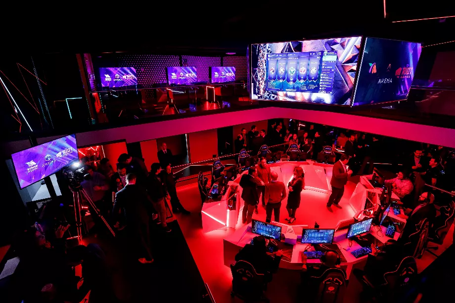 L’industrie du jeu vidéo est l’un des secteurs les plus dynamiques et en constante évolution du paysage technologique et du divertissement actuel. (EFE/José Méndez)