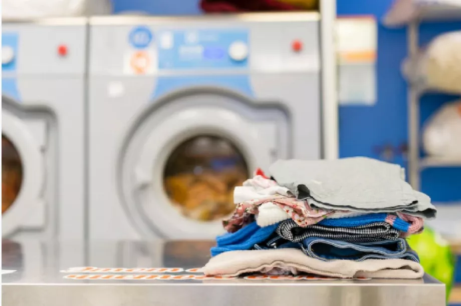 De nombreuses familles se demandent quelle méthode est la plus efficace, à une époque où la durabilité environnementale et économique est essentielle. (Photo : Freepik)
