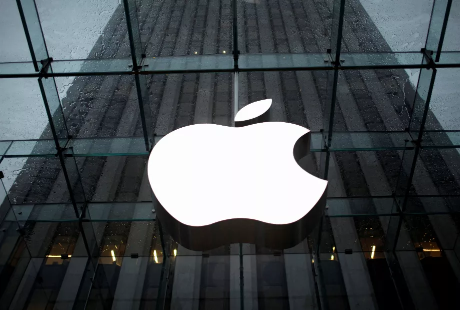 Les processus de sélection d'emploi chez Apple se distinguent par leur caractère atypique. (Reuters/Mike Segar)