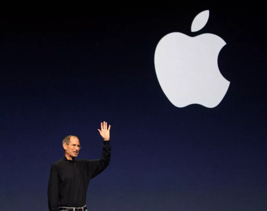 Jobs était connu pour s'intégrer directement dans les entretiens, adoptant une approche interactive où il provoquait des discussions pour observer la réaction des candidats. (Reuters/Beck Diefenbach)
