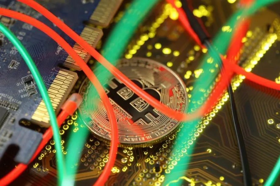 Représentation d’une cryptomonnaie Bitcoin. (Reuters/Dado Ruvic)