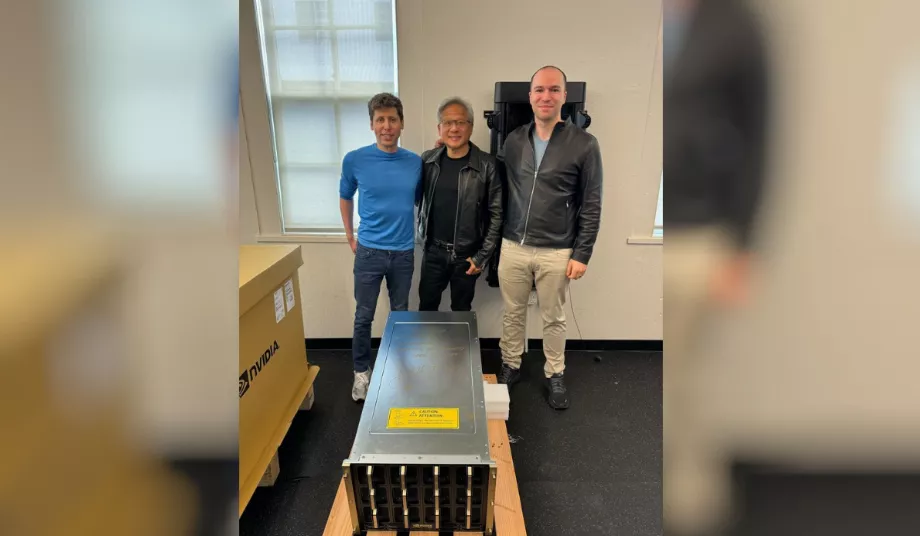 Jensen Huang a donné à Sam Altman et Greg Brockman d'OpenAI un superordinateur pour travailler sur l'intelligence artificielle. (X : gdb)