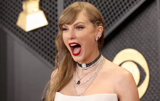 Ils trompent les fans de Taylor Swift, Drake et d'autres artistes avec des chansons créées avec l'IA