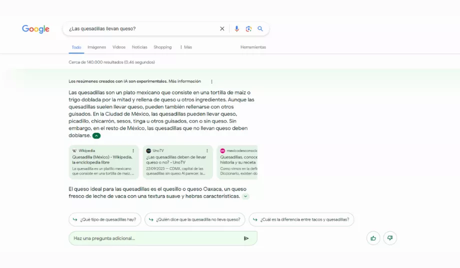 En saisissant des questions courantes telles que « Les quesadillas contiennent-elles du fromage ? », le système d'IA fournit un contexte détaillé et des suggestions de recherche. (Google)