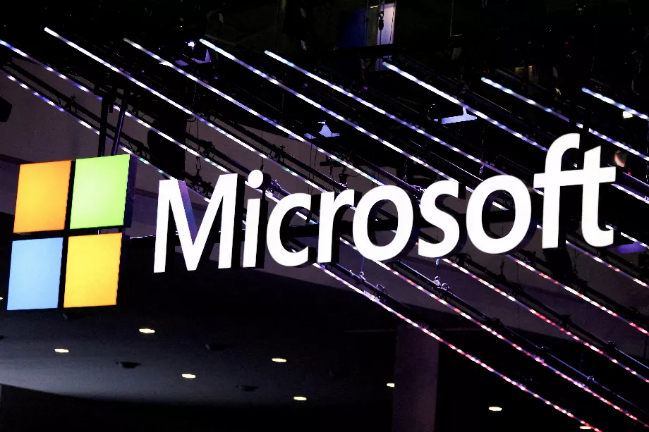 Microsoft intègre de nouvelles fonctionnalités dans Copilot pour améliorer l'interaction avec l'IA. REUTERS/Bruna Casas/photo d'archives
