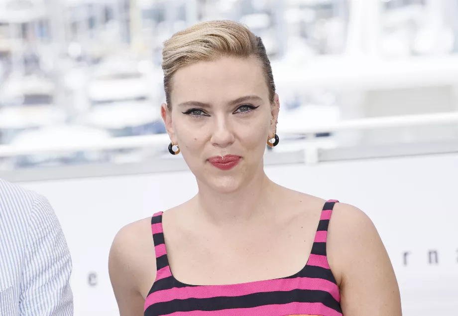 OpenAI a contacté Johansson pour lui proposer un contrat pour faire entendre son chatbot. Johansson a refusé. (Joel C Ryan/Invision/AP)