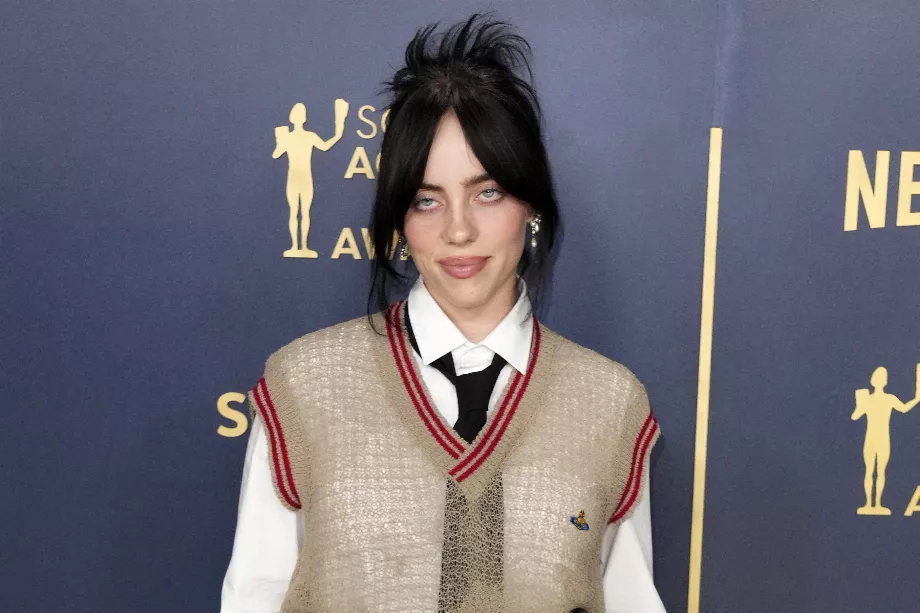Plus de 200 musiciens, dont Billie Eilish, manifestent contre l'utilisation de leurs œuvres par l'intelligence artificielle. (Jordan Strauss/Invision/AP, dossier)
