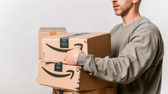 Vos envois arriveront plus rapidement et sans problème grâce à cette Amazon AI