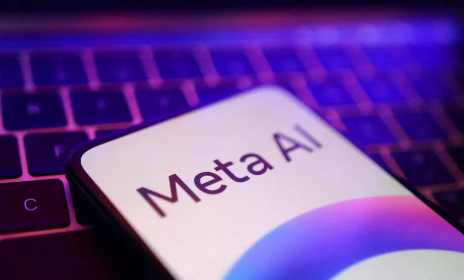 Meta défend ses pratiques en affirmant qu'il s'agit d'améliorer son intelligence artificielle. (Photo : REUTERS/Dado Ruvic/Illustration/Photo d’archives)