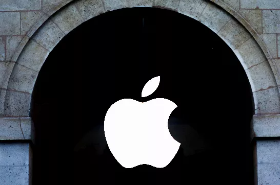 Apple prédit sa meilleure semaine depuis 2021 en misant sur les iPhones dotés d'intelligence artificielle