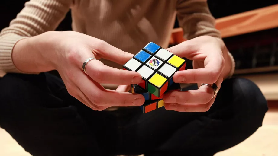 Le record humain pour assembler un Rubik's cube est de 3 secondes. (Gettyimages)