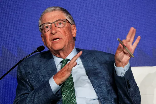 Les cinq prédictions de Bill Gates sur la technologie se sont réalisées : l'IA est présente