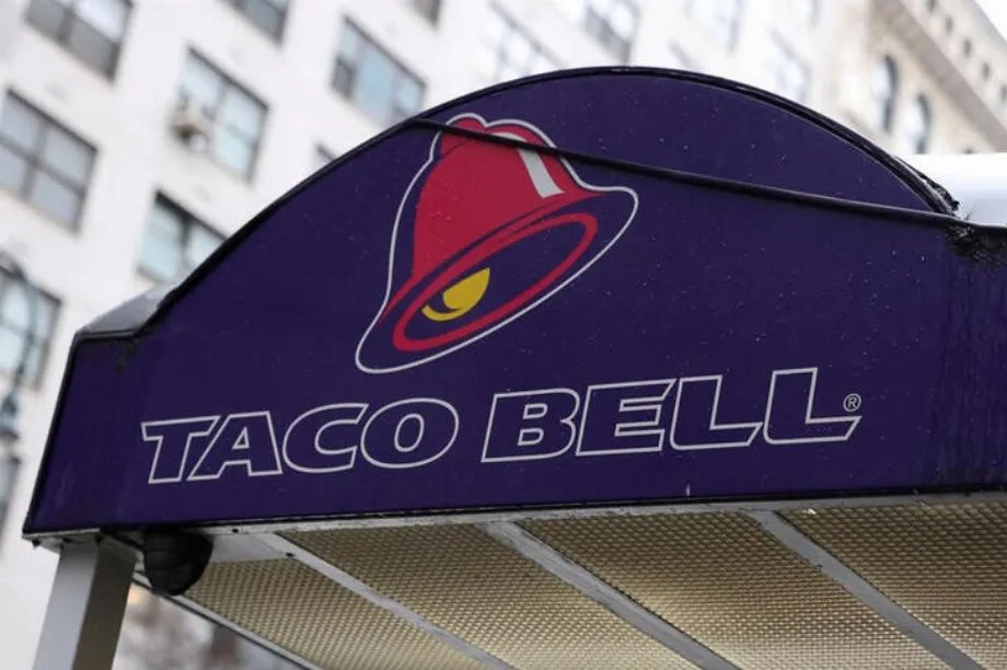 D'ici la fin de l'année, Taco Bell utilisera l'IA vocale dans des centaines de points de vente aux États-Unis. (REUTERS/Andrew Kelly)