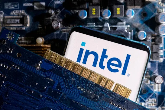 Les actions d'Intel chutent à leur niveau le plus bas depuis au moins 1982 en raison d'une prévision sombre.