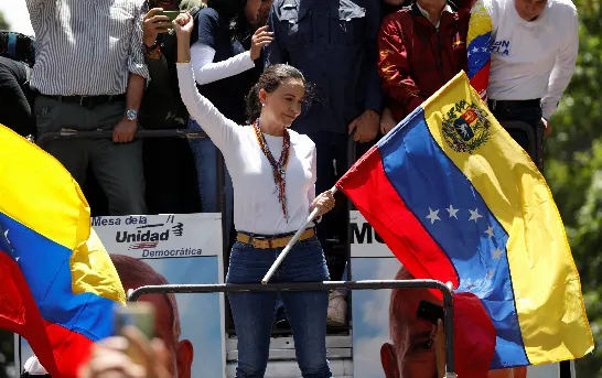 María Corina Machado : « Nous n'allons pas quitter les rues ; notre lutte est civique et pacifique »