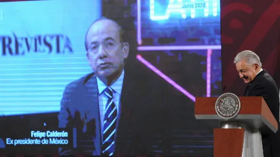 Felipe Calderón demande à la population de faire pression sur le gouvernement d'AMLO pour freiner la violence au Venezuela.