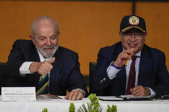 Dures critiques ont été formulées à l'encontre de Gustavo Petro et Lula da Silva pour leur position sur le Venezuela : « C'est cruel envers la population ».