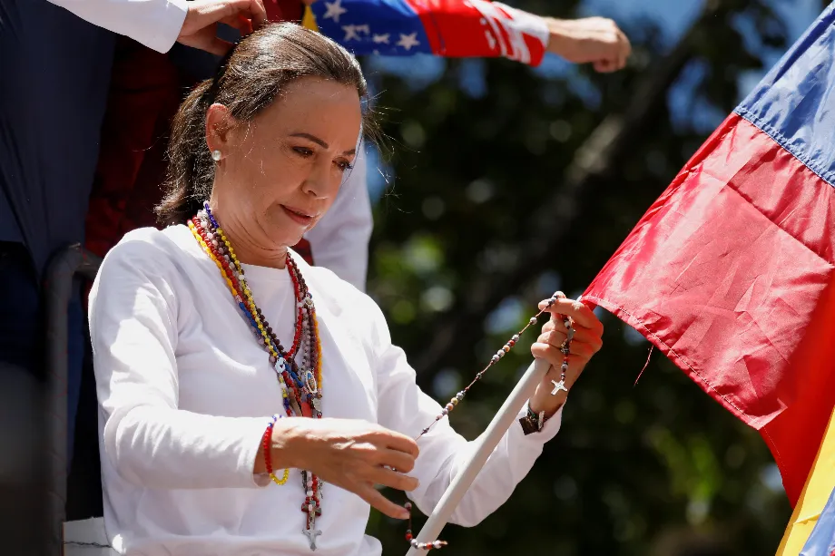 La leader de l'opposition vénézuélienne Maria Corina Machado assiste à une protestation contre les résultats des élections qui ont accordé au président vénézuélien Nicolas Maduro un troisième mandat, à Caracas, Venezuela, le 3 août 2024. REUTERS/Leonardo Fernandez Viloria