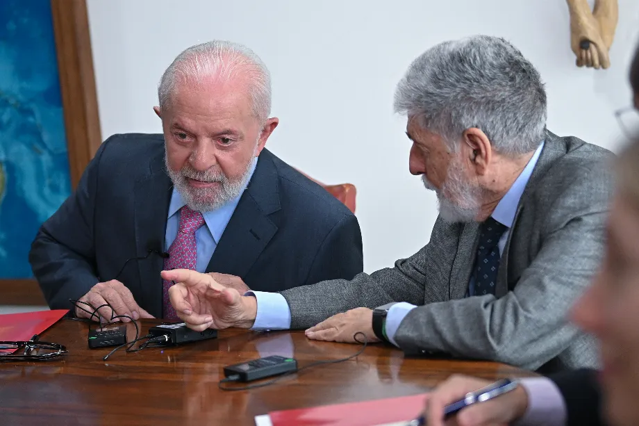 Lula da Silva avec Celso Amorim (EFE/Andre Borges)