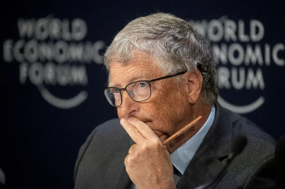 Gates est reconnu pour donner son avis sur des sujets impliquant l'éducation des enfants et des jeunes. REUTERS/Arnd Wiegmann/File Photo