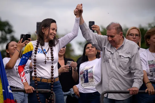L'opposition vénézuélienne a convoqué une "grande protestation mondiale" contre la fraude électorale de Maduro.